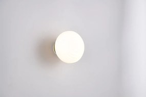 Бяла стъклена LED стенна лампа с USB ø 15,5 cm Earl – Reality