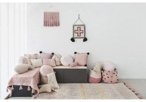 Розов и кремав ръчно изработен памучен детски килим подходящ за пране 140x200 cm Azteca Vintage Nude – Lorena Canals