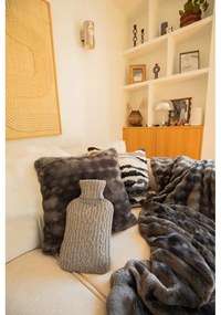 Декоративна възглавница от микроплюш 45x45 cm Wave – Tiseco Home Studio