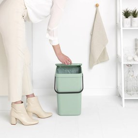 Кош за разделно събиране на боклук Brabantia Sort&Go 1005522, 25 л, Дръжка, Възможност за стенен монтаж, Светлозелен