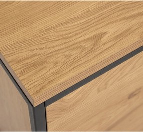 Скрин от декор от дъб в естествен цвят 104,5x80x45 cm Cesura – Unique Furniture