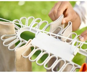 Бежова висяща сушилня за дрехи Petal – Joseph Joseph