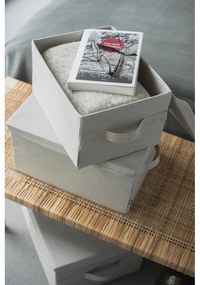 Бежова текстилна кутия за съхранение с капак 35x19x26 cm Soft Storage – Bigso Box of Sweden