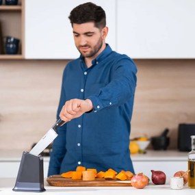 Кухненски нож Tefal K297S244, 20 см, Неръждаема стомана, Поставка с вградено точило, Предпазител за пръсти, Черен