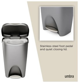 Сиво пластмасово кошче за боклук с педал 50 l Brim – Umbra