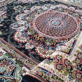 Луксозен килим с нотка на винтидж стил в перфектната цветова комбинация Ширина: 150 см | Дължина: 230 см