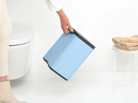 Кош за боклук Brabantia Bo Small 1006631, 7 л, Плавно и безшумно отваряне, Противоплъзгаща основа, Светлосин