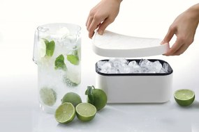Кутия за приготвяне и съхраняване на лед Lekue 1010242, 132 кубчета, -20/+80°C, Куха основа против конденз, Бял