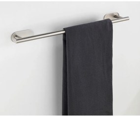 Матово-сребриста самозалепваща поставка за кърпи от неръждаема стомана Orea Uno – Wenko