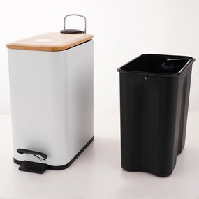 Бяло стоманено кошче за боклук с педал 5 l Erik – Spirella