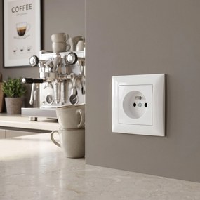 Единичен контакт със заземяване OSTE JNH001-G White