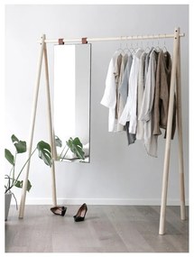 Стойка за дрехи от борова дървесина Hongi - Karup Design