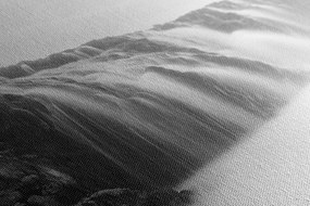 Картина на платно – Величествени водопади в черно-бяло изпълнение