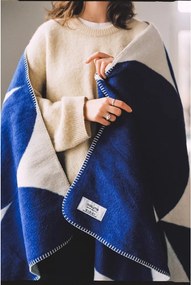 Синьо /кремаво одеяло 150x200 cm Tul – noo.ma