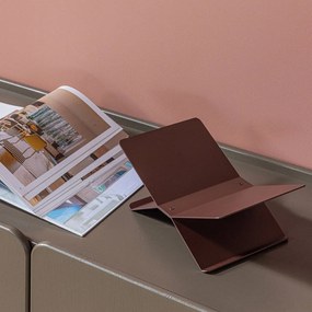 Метална поставка за готварски книги Brook – WOOOD