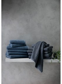 Тъмносива хавлиена кърпа от органичен памук от тери 70x140 cm Check – JUNA