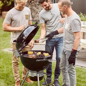 Барбекю на дървени въглища Weber Master Touch WB 14701004, 57 cm, Емайлирана стомана, Регулатор за въздух, 2 Гумени колела, Вграден термометър, Черен