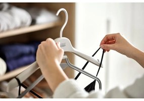 Пластмасови закачалки в комплект от 2 бр. Orderly – Joseph Joseph