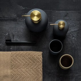 Антрацитна керамична чаша за четки за зъби Lotus – Mette Ditmer Denmark