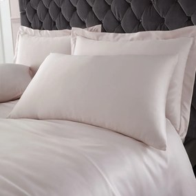 Розово спално бельо за двойно легло 200x200 cm Silky Soft - Catherine Lansfield