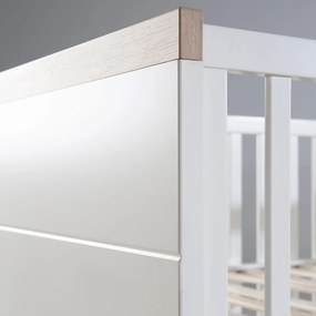 Бебешко легло Betty