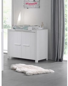 Бял нисък детски скрин от масивен бор с маса за преповиване 100x96 cm ERIK – Vipack