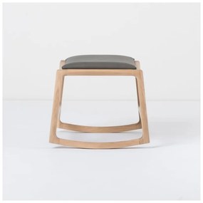 Отоман с масивна дъбова конструкция и детайли от сива биволска кожа Dedo - Gazzda