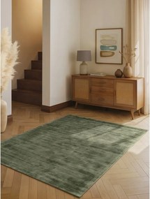 Зелен ръчно изработен килим от вискоза 160x230 cm Noemi – Vikosa
