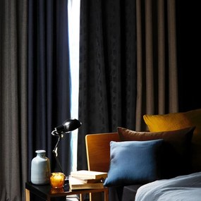 Бежова затъмняваща завеса 140x260 cm Crepuscule – douceur d'intérieur