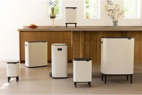 Кош за боклук Brabantia Bo Touch Hi 1010457, 60 л, Странични отвори за пренасяне, Регулируеми крака, Бежов