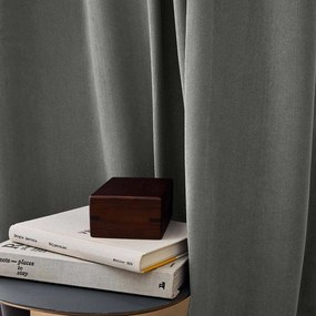 Антрацитно термо перде от рипсено кадифе 140x260 cm Madison – douceur d'intérieur