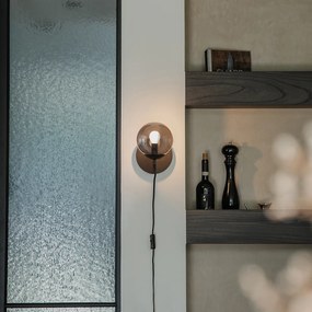 Стенна лампа в стил Арт Деко черна и опушено стъкло - Flore