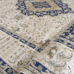 Красив винтидж килим в бежово със синя шарка Ширина: 200 см | Дължина: 290 см