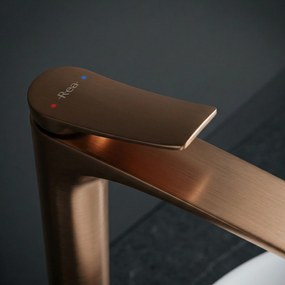 Смесител за мивка Rea Vision Brush Copper High