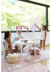 Розов ръчно изработен памучен детски килим подходящ за пране 140x200 cm Noah – Lorena Canals