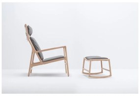 Фотьойл с масивна дъбова конструкция и седалка от сива биволска кожа Dedo - Gazzda