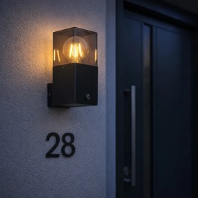 Външна стенна лампа черна IP44 с датчик за здрач-зоря - Denmark