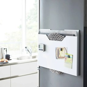 Метален държач за подложки за маса без пробиване Tower – YAMAZAKI