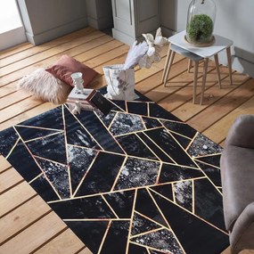 Черен килим с интересни детайли Широчина: 160 см | Дължина: 220 см