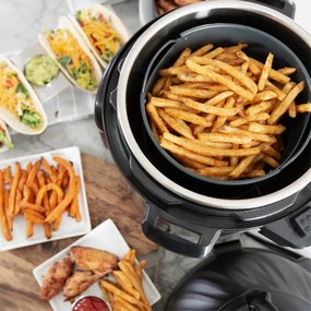 Мултикукър Instant Pot Duo Crisp + Air Fryer 140004201, 1500 W, 8 л, 11 програми, Кошница Air Fryer, EvenCrisp, Инокс
