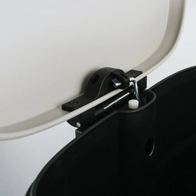 Стоманено кошче за боклук с педал в матово бял цвят 50 l Akira – Spirella