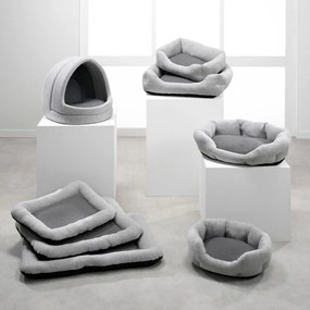 Светлосиво легло за домашни любимци 60x48 cm Graphene – Love Story