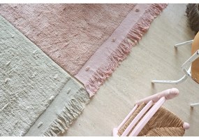 Светлозелен ръчно изработен памучен килим подходящ за пране 140x200 cm Woods Symphony Olive – Lorena Canals