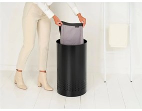 Матово-черен метален кош за пране 60 l – Brabantia