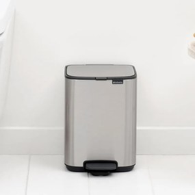 Кош за боклук Brabantia Bo Pedal 1010141, 4 л, Леко затваряне, Противоплъзгаща основа, Устойчив на пръстови отпечатъци, Инокс/Мат