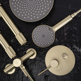 Душ система за вграждане Rea Lungo Stripe Gold Brush