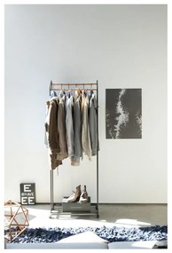 Черна метална стойка за дрехи на колелца Tower – YAMAZAKI