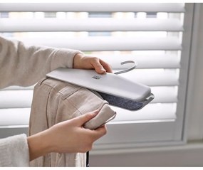 Пластмасови закачалки за панталони в комплект от 2 бр. Orderly – Joseph Joseph