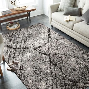 Стилен кафяв килим с мотив, напомнящ мрамор Ширина: 160 см | Дължина: 220 см