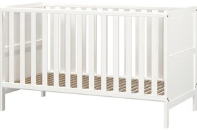 Бяло детско креватче 70x140 cm от масивна дървесина Alkmaar – Germania
